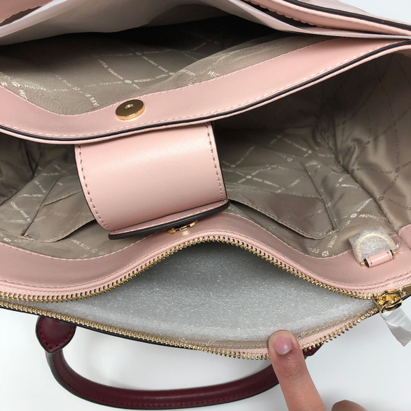 Michael Kors Large Tote PastelPink Vanilla Satchel - Picture 6 of 6